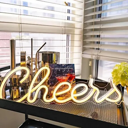 May Specials- Suite Spot Dtla- Free Parking Los Angeles Exterior photo
